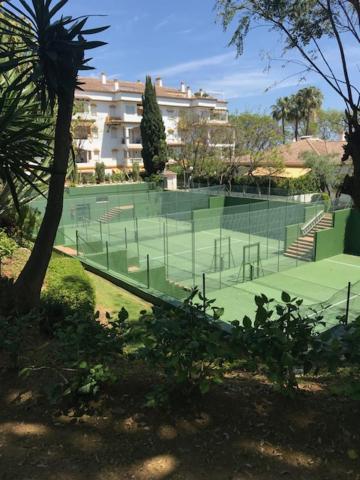 Hacienda Nagueles 1, 2 Bed 2 Bath, Large Terrace 400M From Beach Marbella Luaran gambar